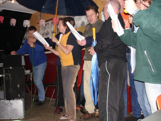 2006HWK 124.jpg
